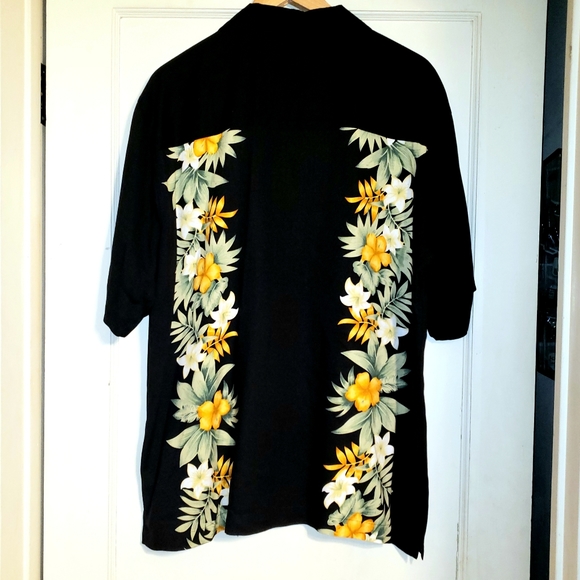 Islander black, guayabera style M - Picture 2 of 3